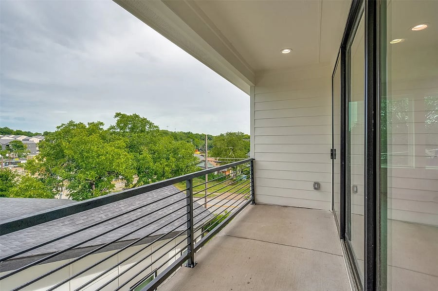 Furnished Finder property 1023956_1 photo 32