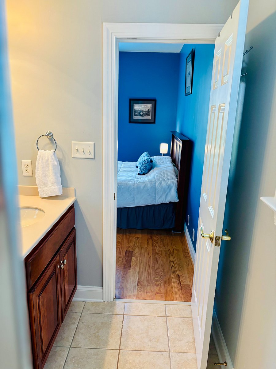 Room 1: $1,800/month includes all utilities, high speed wifi, maximum 1 tenant only, private ensuite bathroom, downstairs room.
