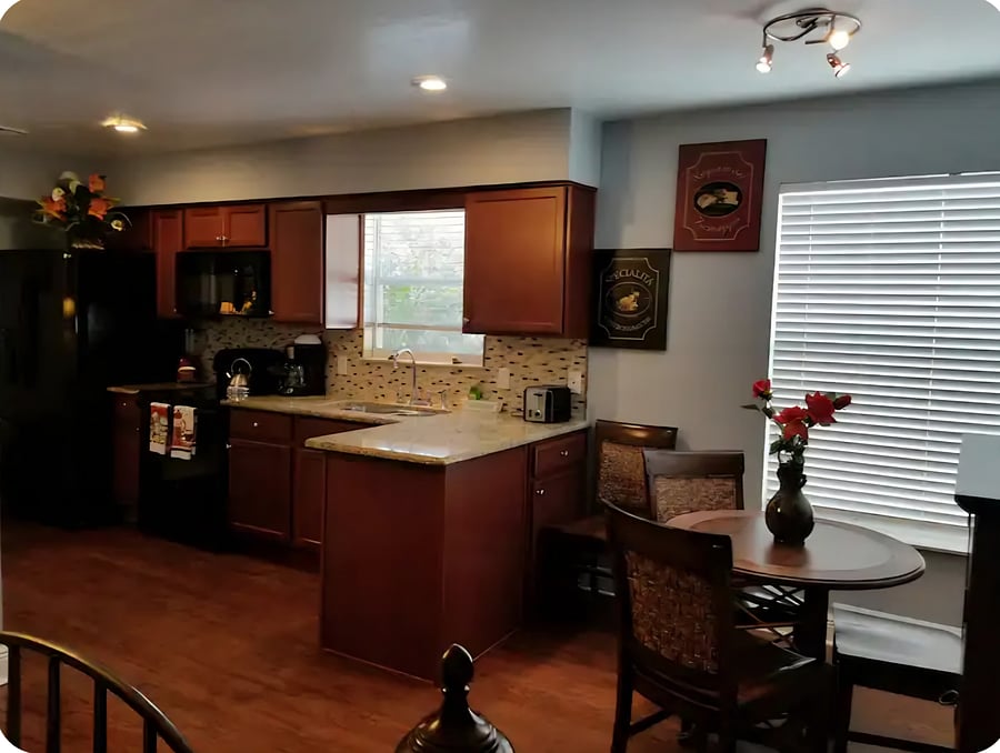 Furnished Finder property 1023991_2 photo 4