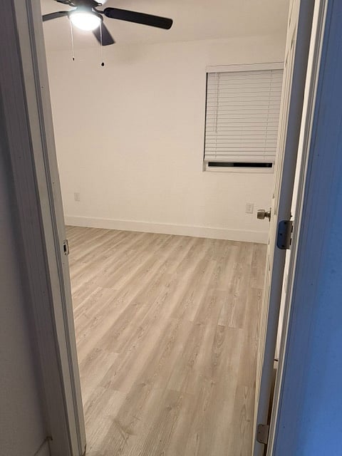 Furnished Finder property 1024037_1 photo 3