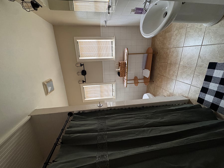 Furnished Finder property 1024050_1 photo 6