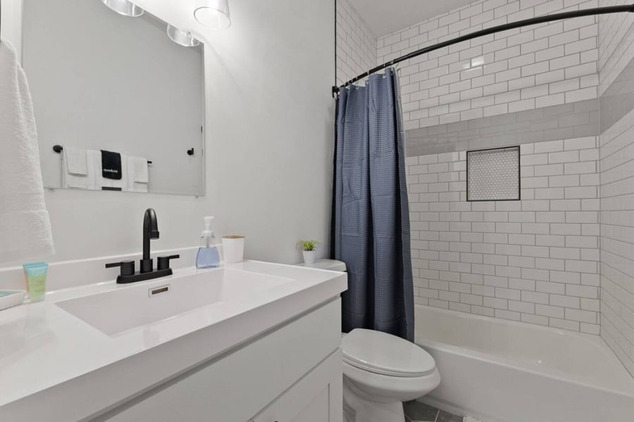 Furnished Finder property 1024055_1 photo 23
