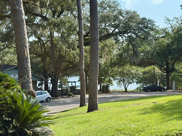 Furnished Finder property 1024056_1 photo 41