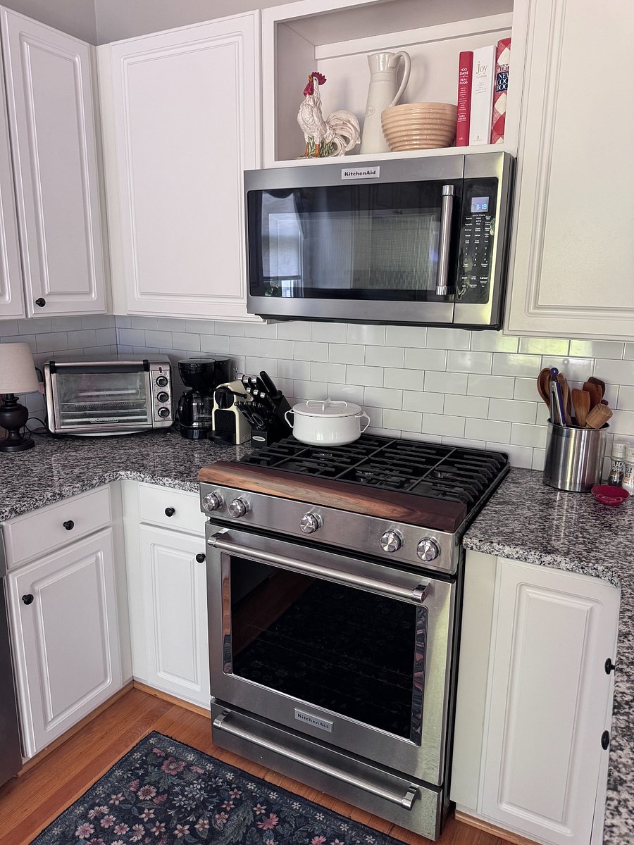 Furnished Finder property 1024060_1 photo 3
