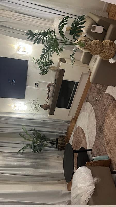 Furnished Finder property 1024061_1 photo 3