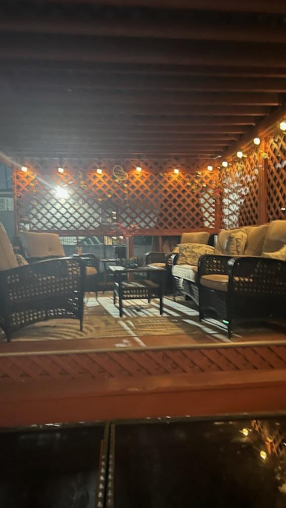 Furnished Finder property 1024061_1 photo 17