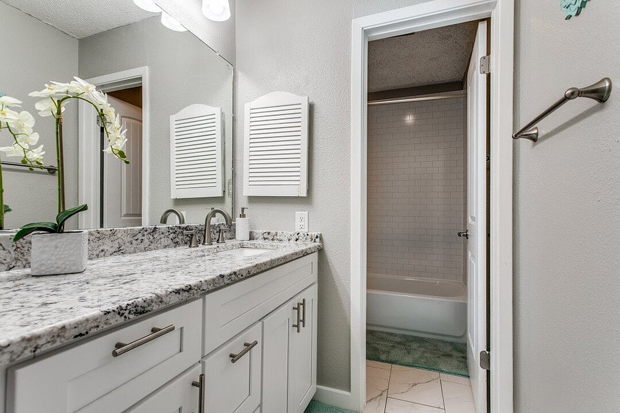 Main Bathroom