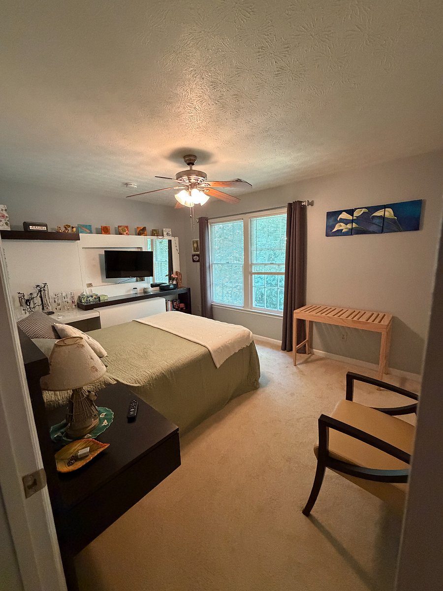 Bedroom2