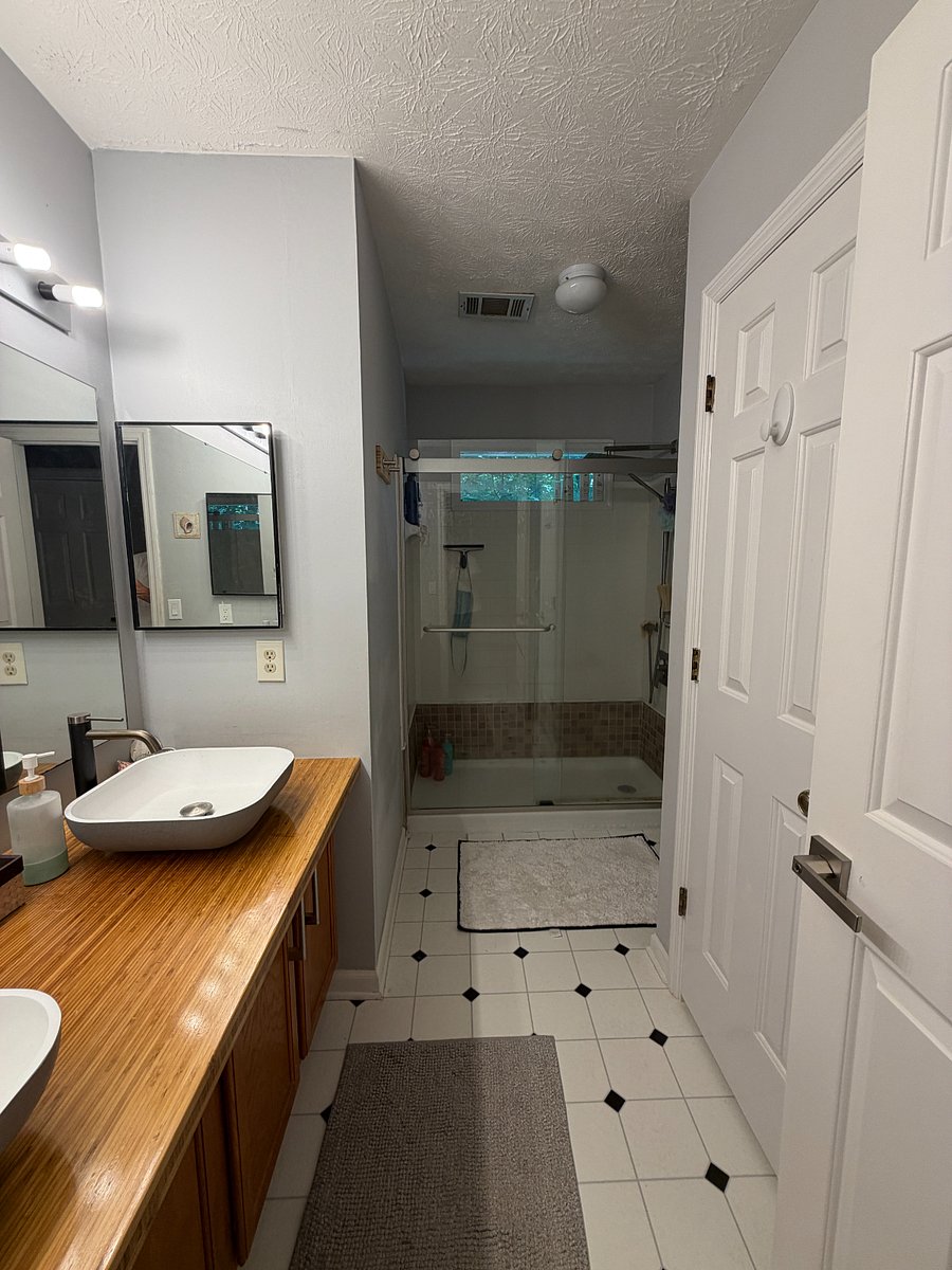 Bathroom2