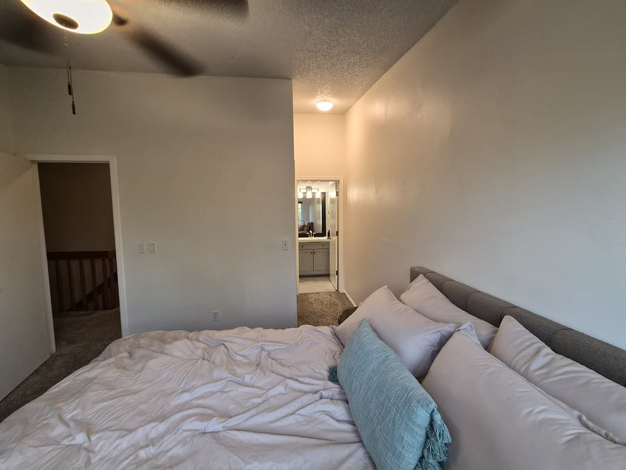 Furnished Finder property 1024087_1 photo 3