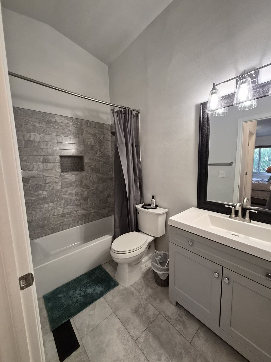 Furnished Finder property 1024087_1 photo 4