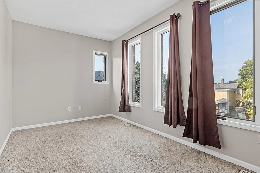 Second bedroom
