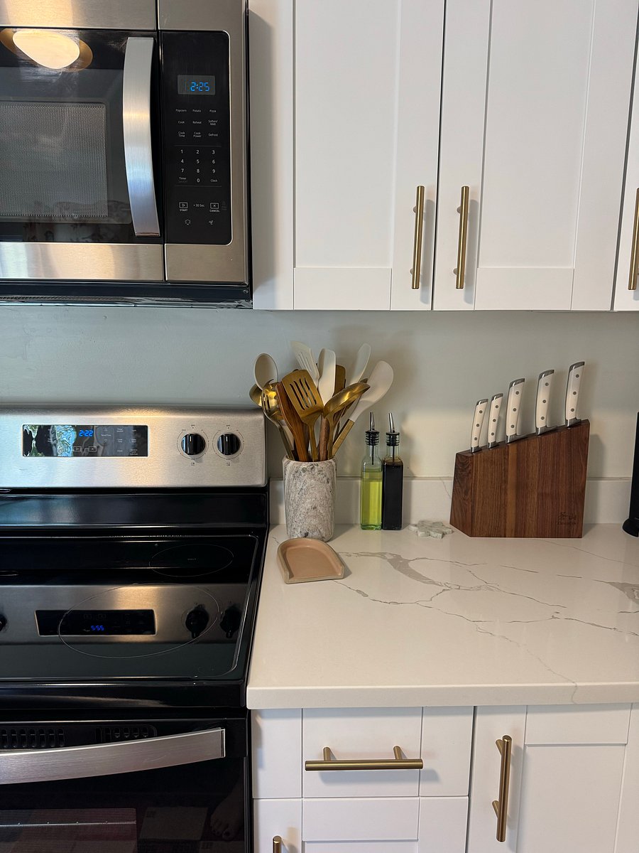 Furnished Finder property 1024100_1 photo 18