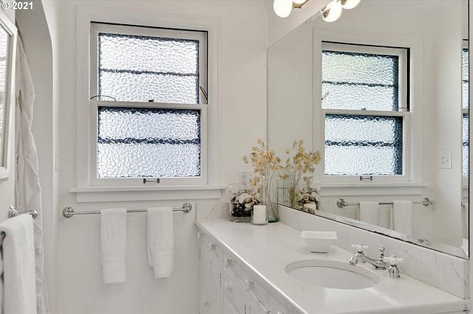 Furnished Finder property 1024111_1 photo 9