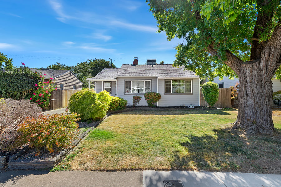 Furnished Finder property 1024116_1 photo 2