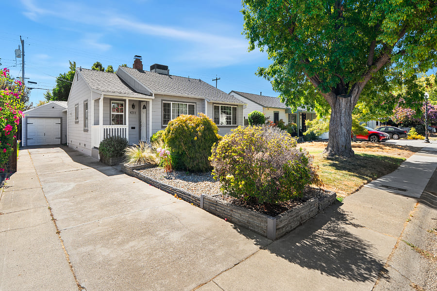 Furnished Finder property 1024116_1 photo 1