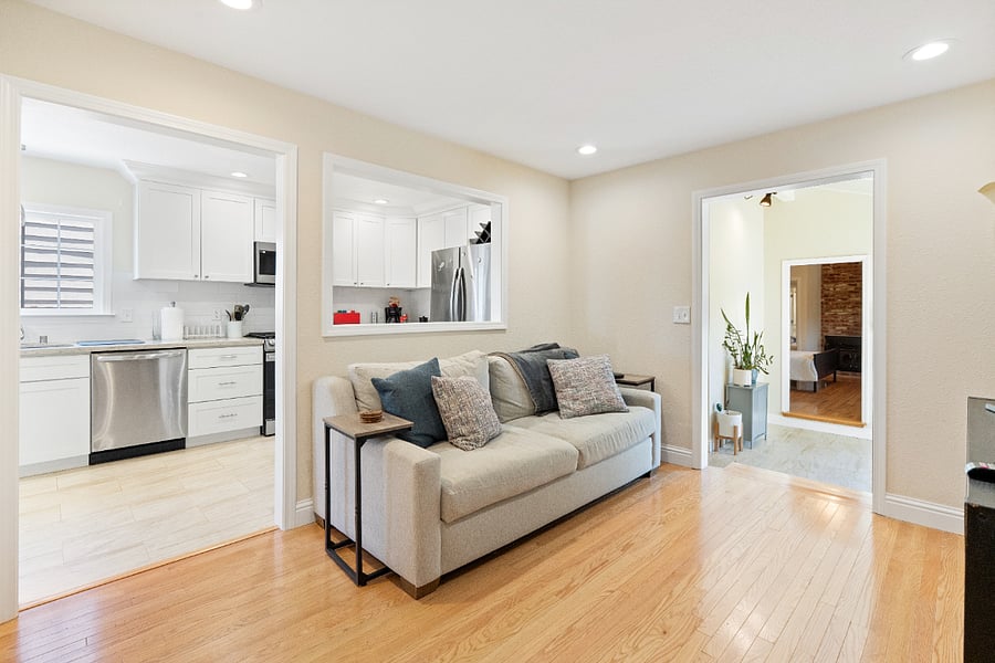 Furnished Finder property 1024116_1 photo 15