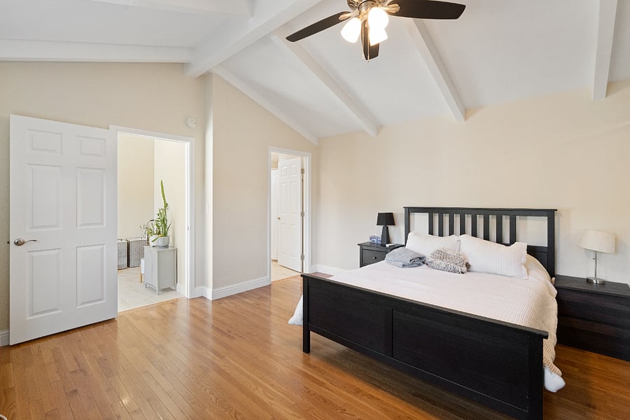 Furnished Finder property 1024116_1 photo 19