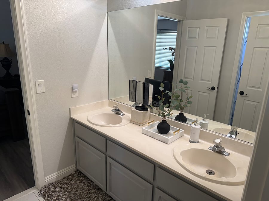 Furnished Finder property 1024118_1 photo 3