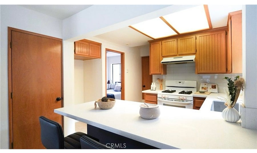 Furnished Finder property 1024126_1 photo 7