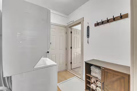 Furnished Finder property 1024143_1 photo 9