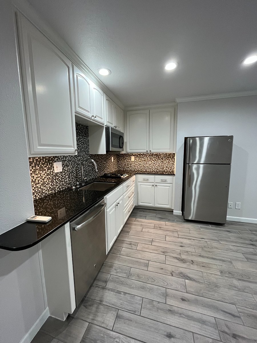 Furnished Finder property 1024146_1 photo 4