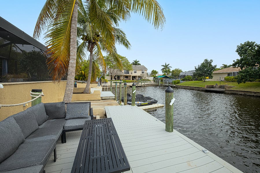 Dock 1