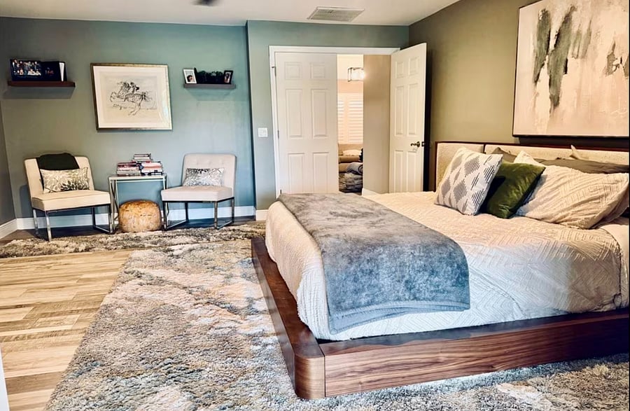 Master Bedroom with Sitting Area