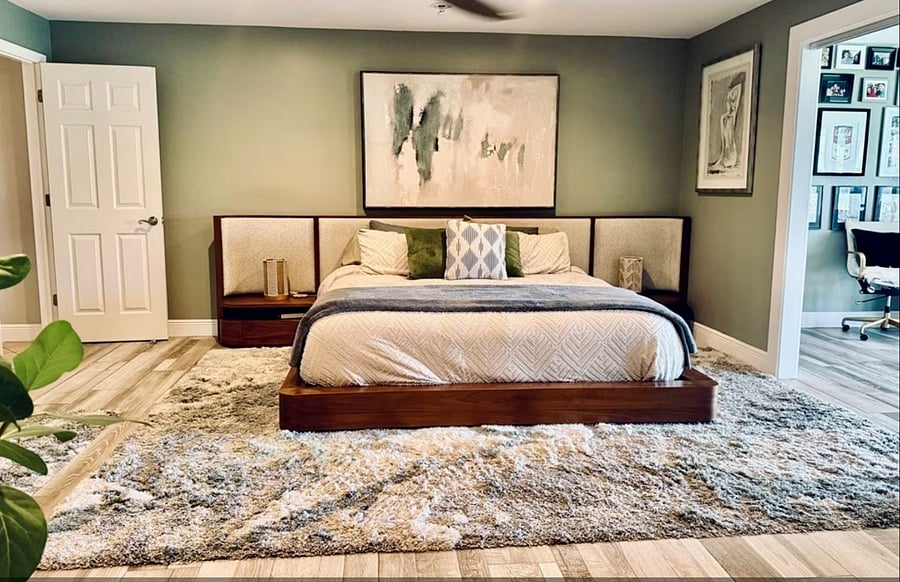 Master Bedroom with Sitting Area