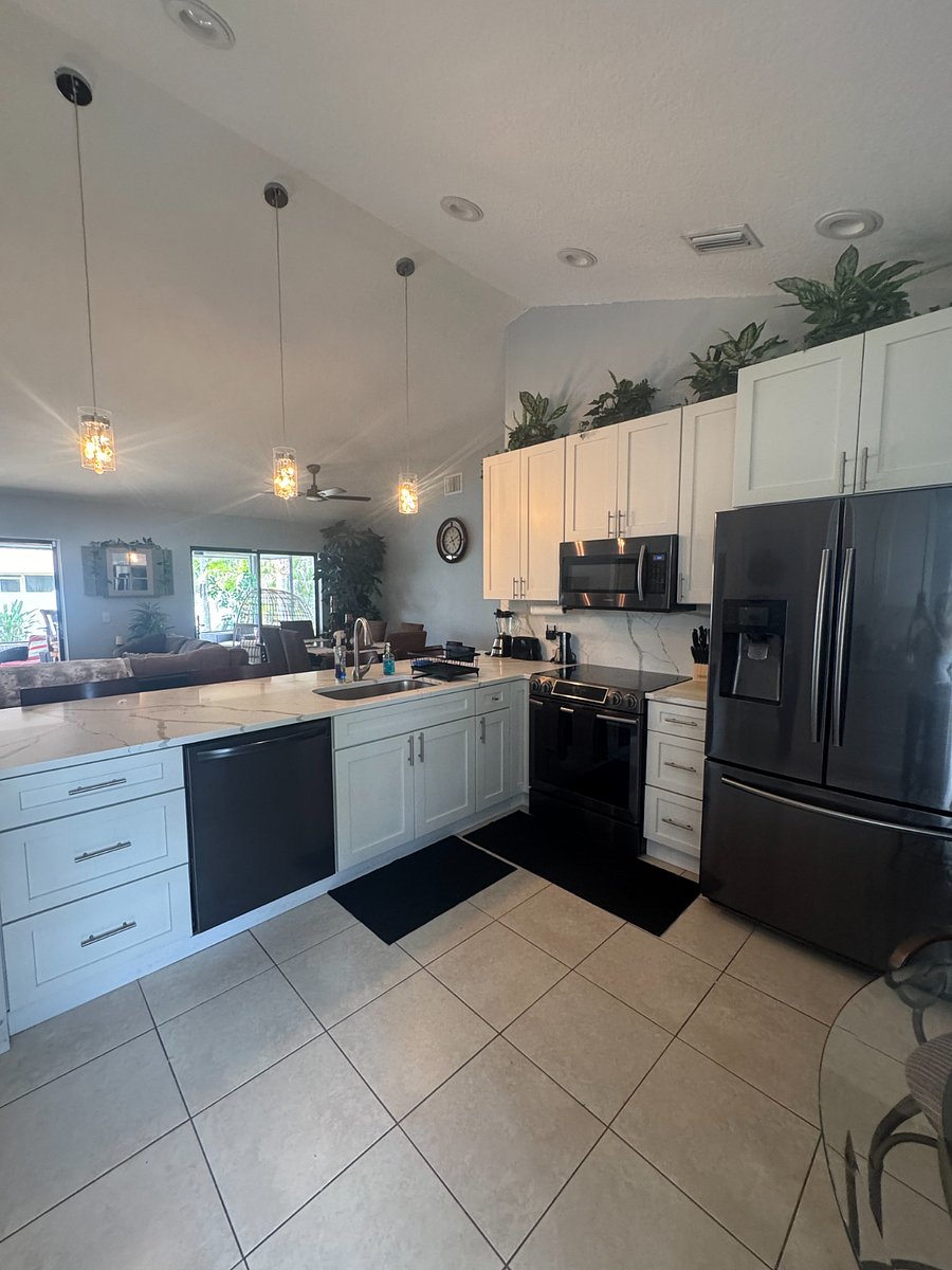Furnished Finder property 1024152_1 photo 6