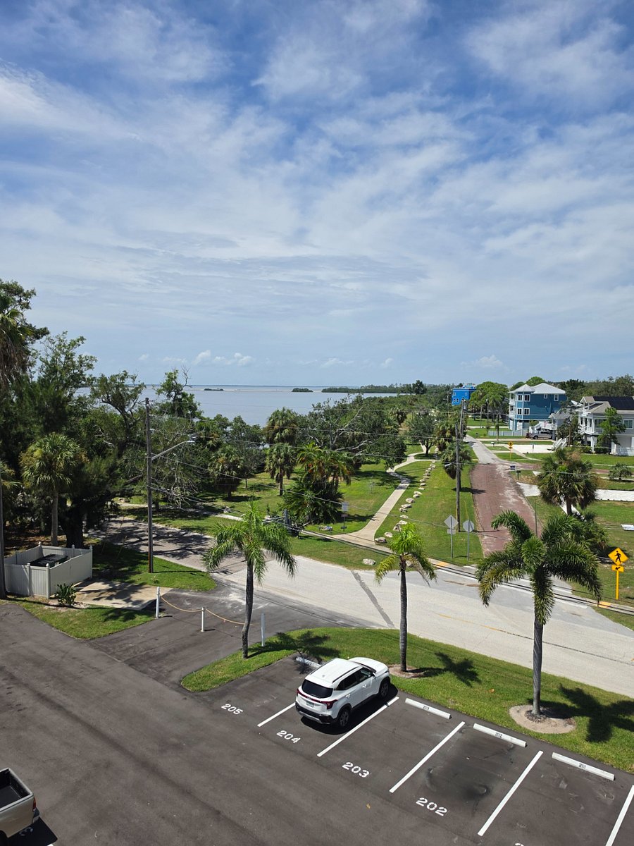 Furnished Finder property 1024157_1 photo 13