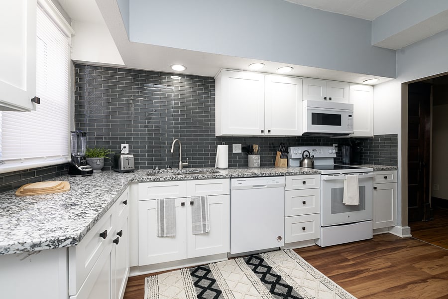 Furnished Finder property 1024167_1 photo 18