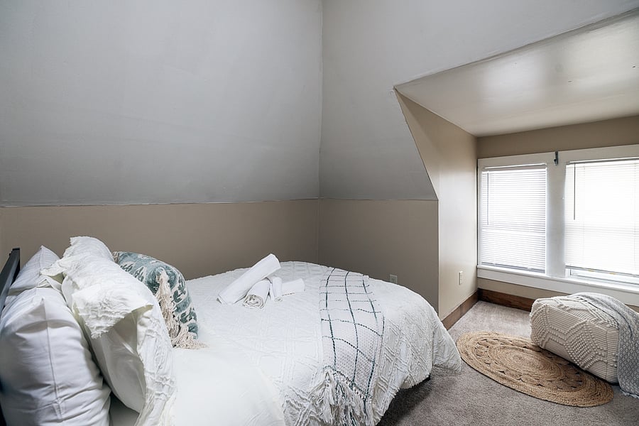 Furnished Finder property 1024167_1 photo 24