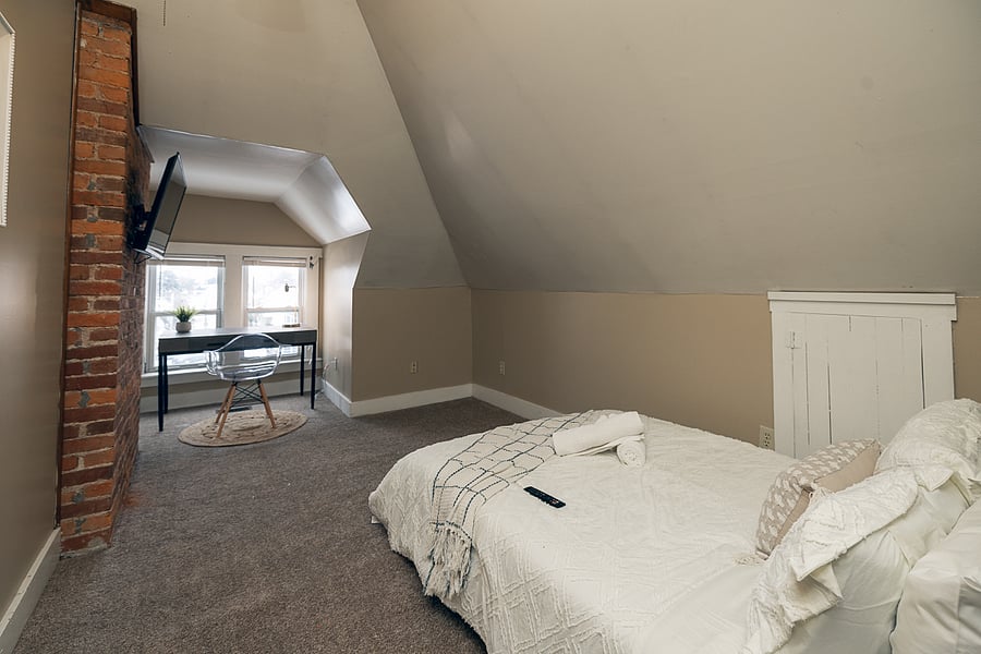 Furnished Finder property 1024167_1 photo 27