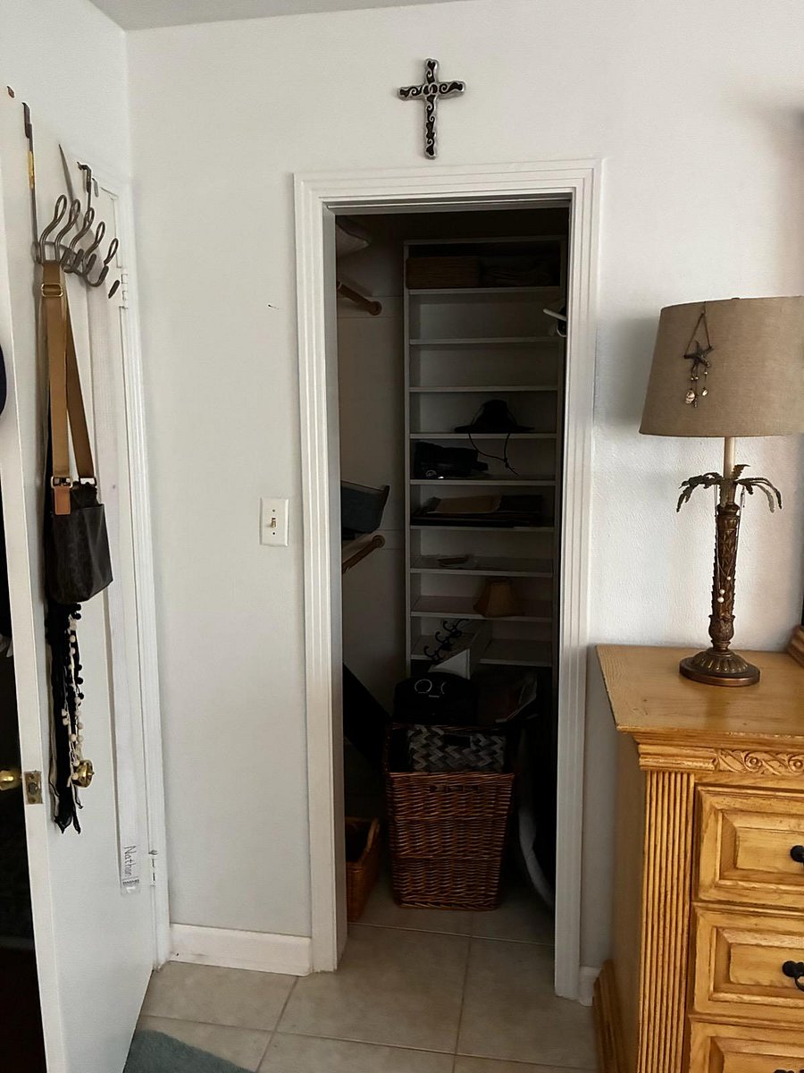 Furnished Finder property 1024173_1 photo 4