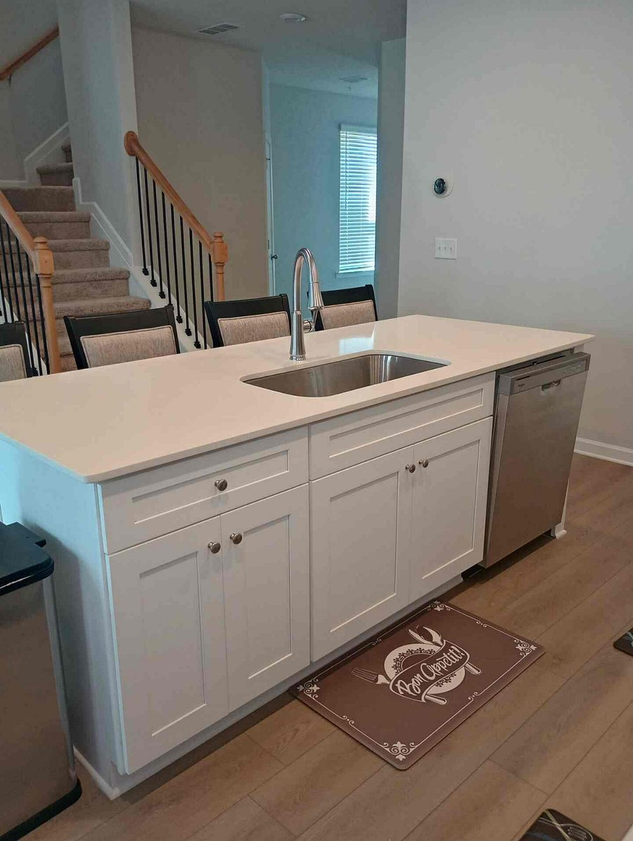 Furnished Finder property 1024184_1 photo 5