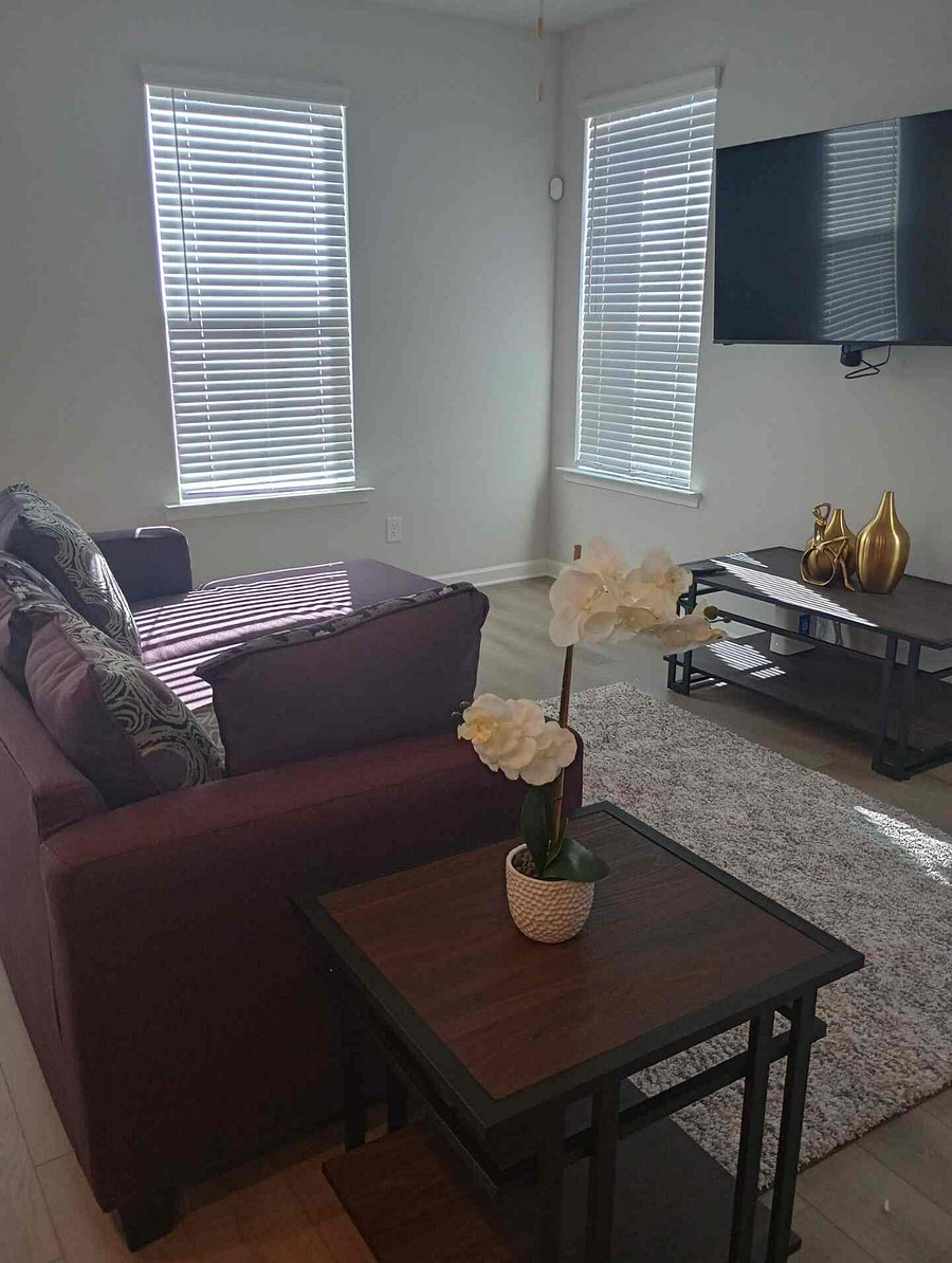 Furnished Finder property 1024184_1 photo 9