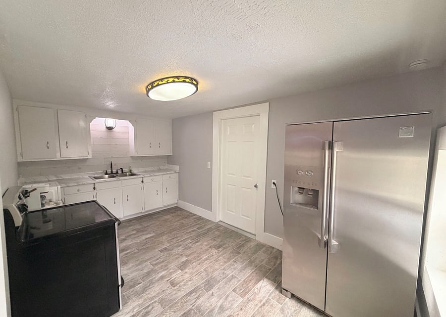 Furnished Finder property 1024206_1 photo 2