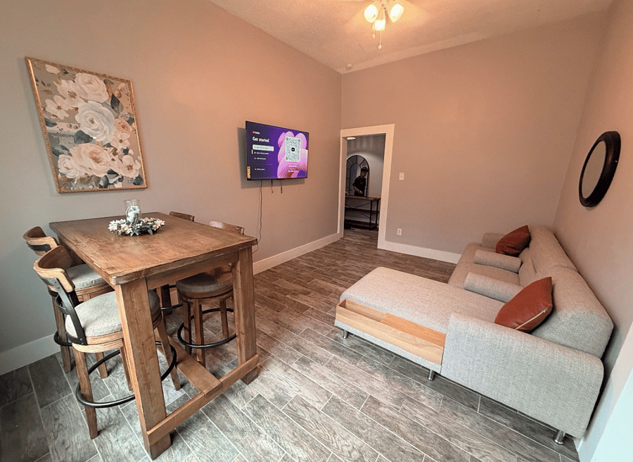 Furnished Finder property 1024206_1 photo 4