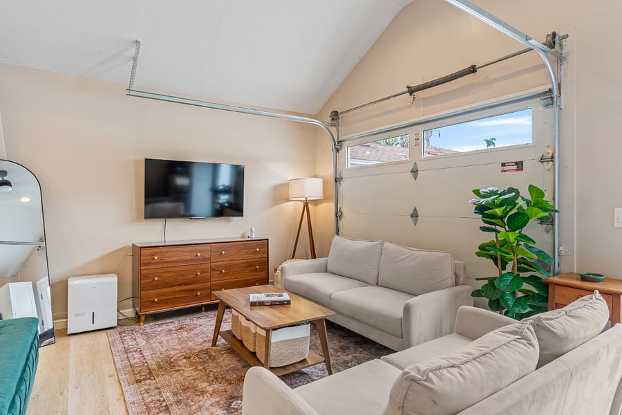 Furnished Finder property 1024207_1 photo 3