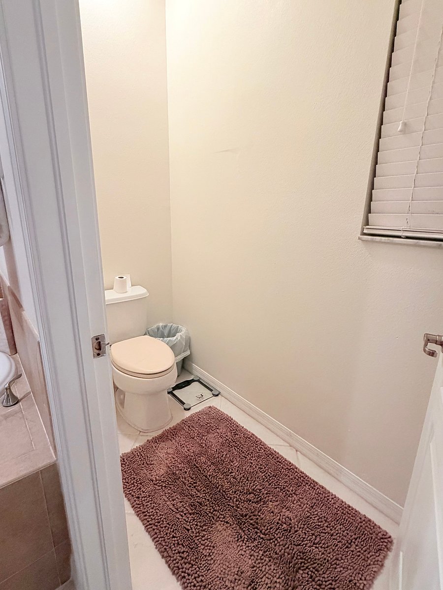 Furnished Finder property 1024221_1 photo 13