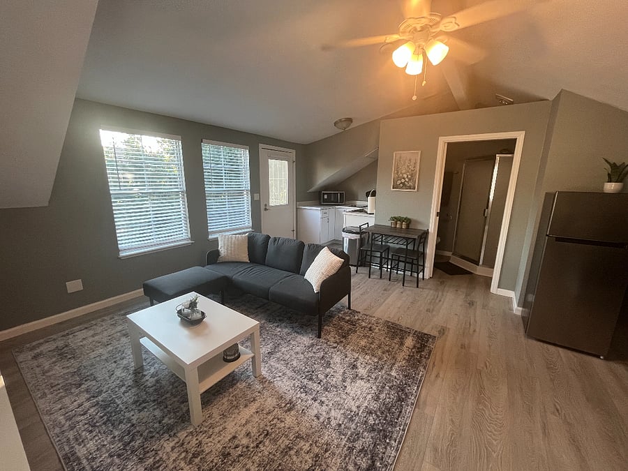 Furnished Finder property 1024224_1 photo 4