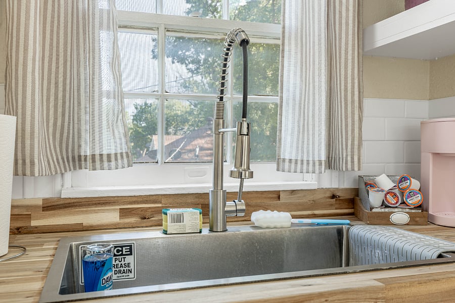 Kitchen sink