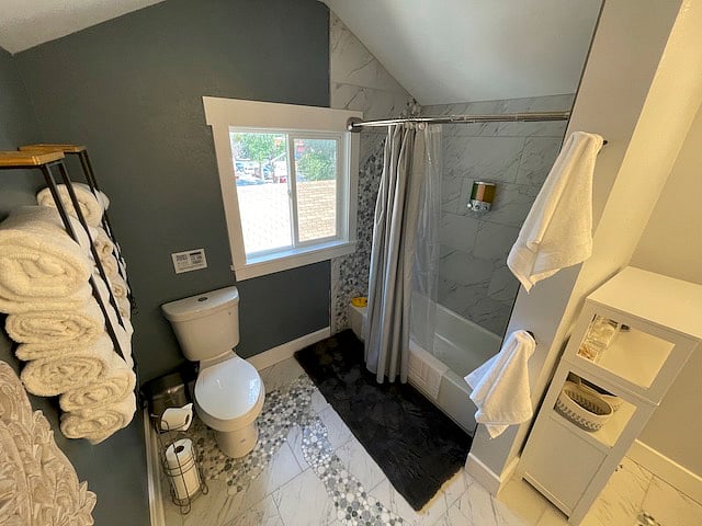 Furnished Finder property 1024230_1 photo 13
