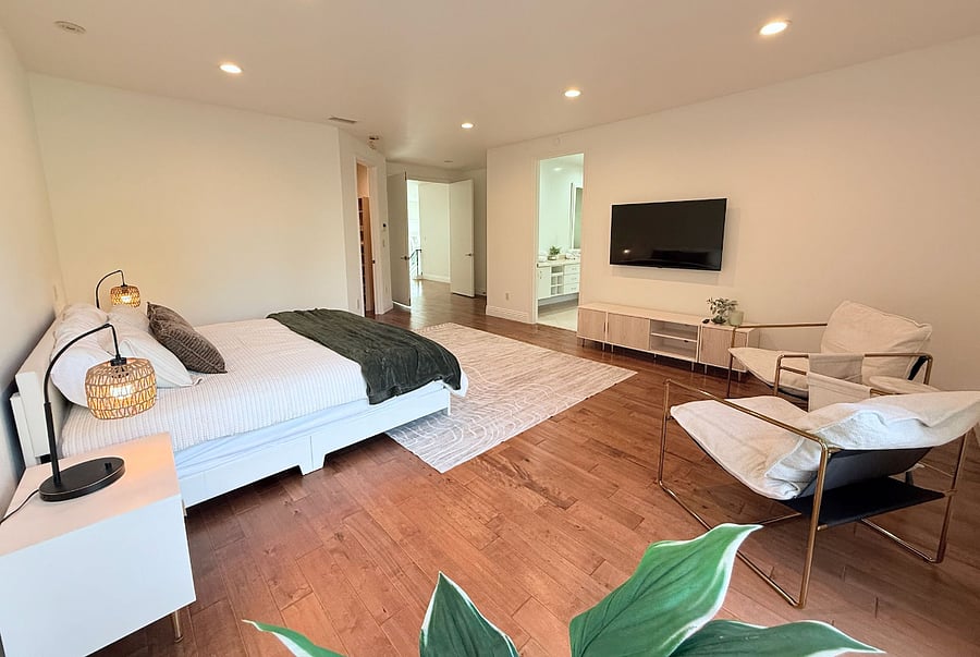 Furnished Finder property 1024233_1 photo 27