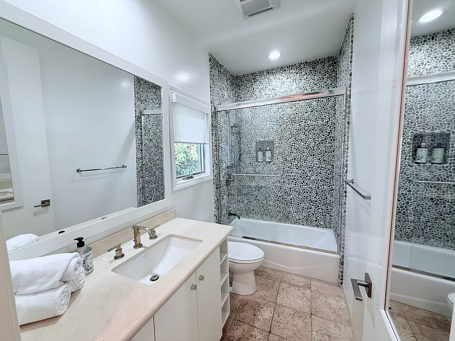 Furnished Finder property 1024233_1 photo 44