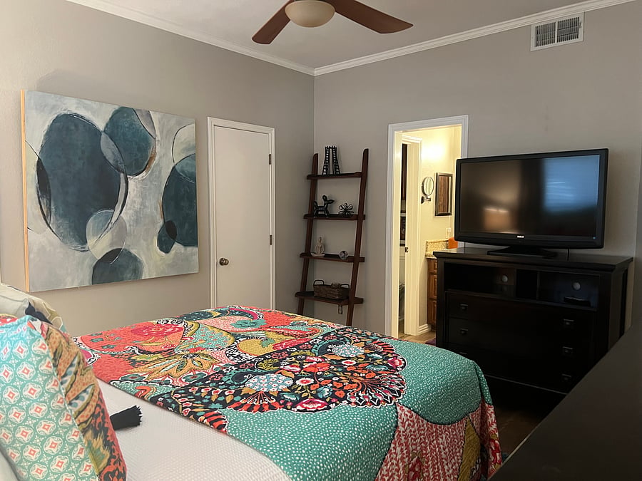 Furnished Finder property 1024242_1 photo 12