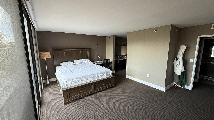 Room 1 Master bedroom