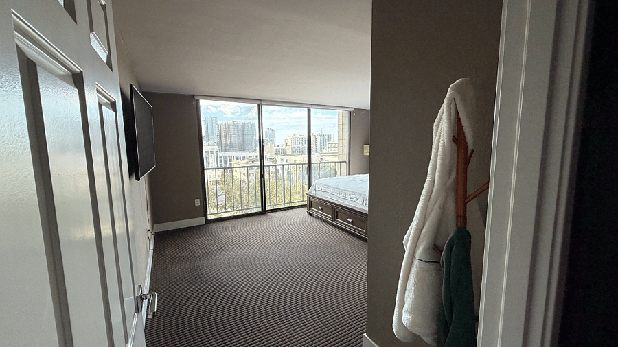 Room 1 Master bedroom