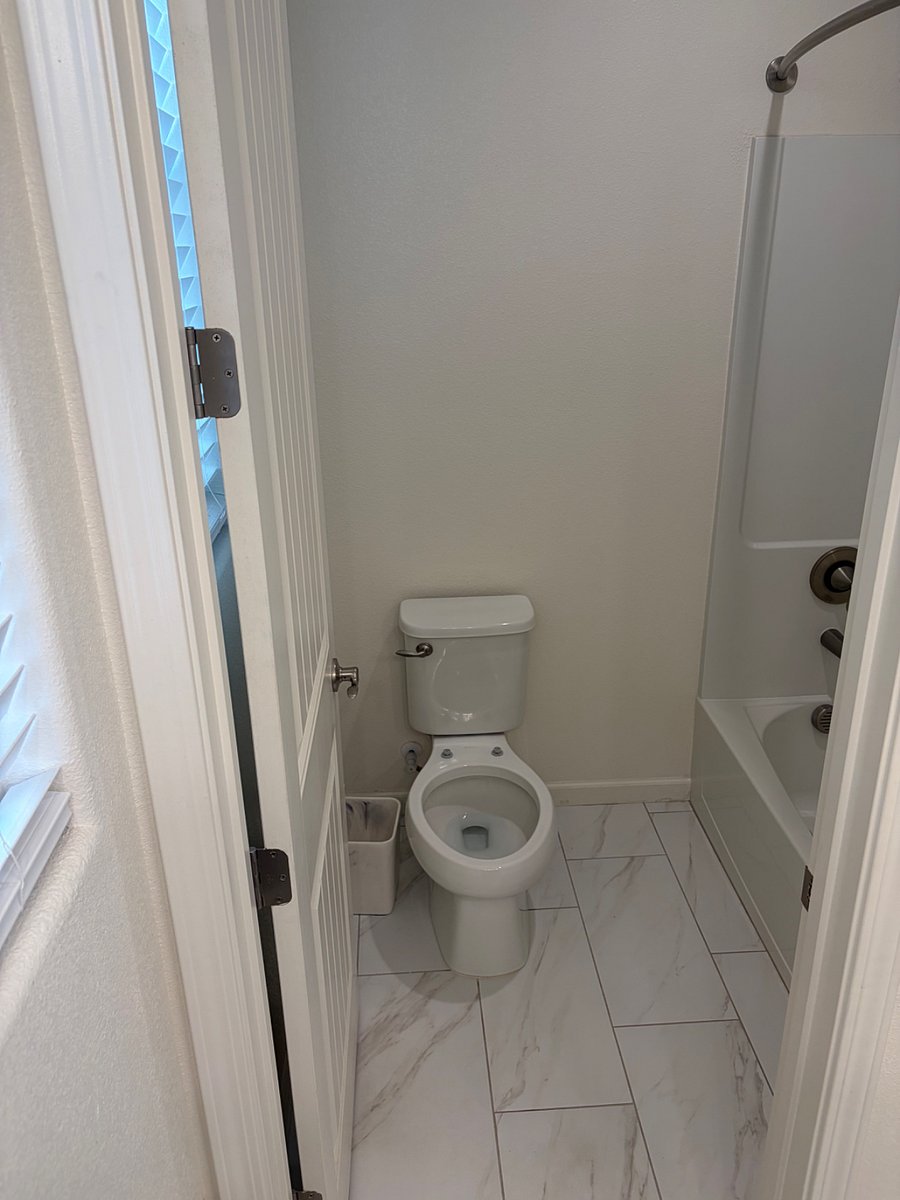 Furnished Finder property 1024245_1 photo 2